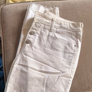 Stylish white jeans for Women